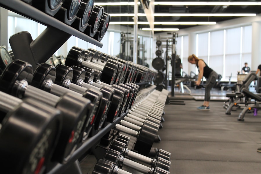 Moderní fitness posilovna